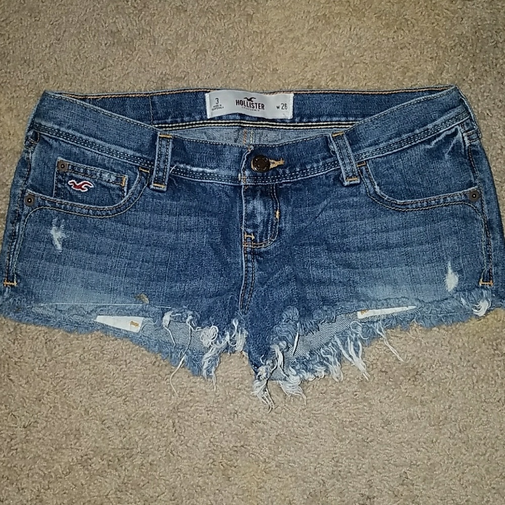 Size 3 Hollister Jean Shorts